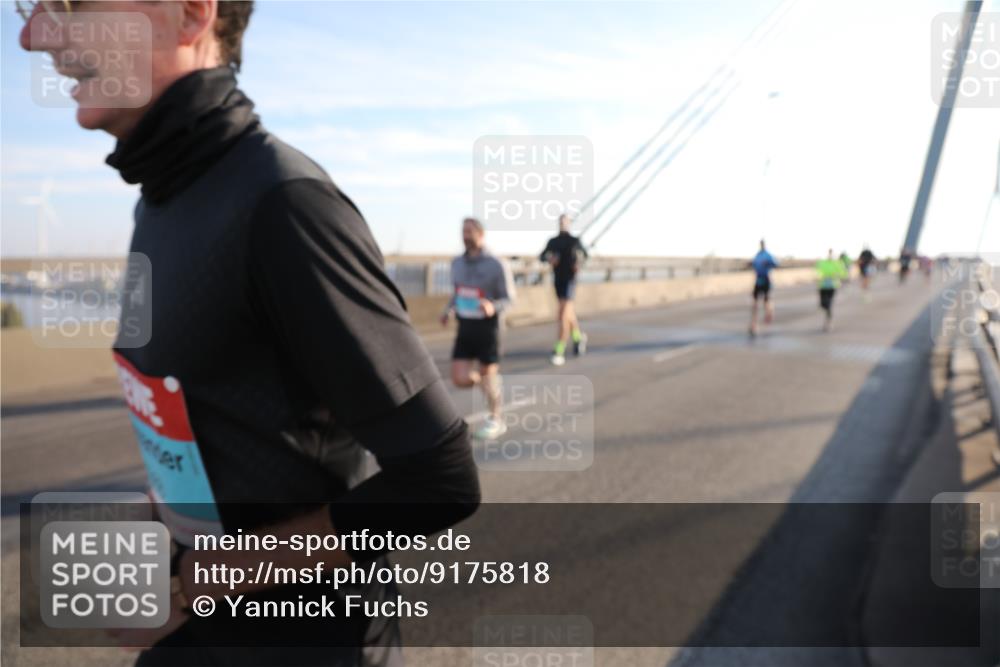 03.10.2025 - Köhlbrandbrückenlauf Yannick Fuchs http://msf.ph/oto/9175818 03.10.2025 08:24:55 Position 1  meine-sportfotos.de