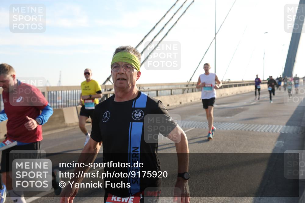 03.10.2025 - Köhlbrandbrückenlauf Yannick Fuchs http://msf.ph/oto/9175920 03.10.2025 08:25:08 Position 1 2 meine-sportfotos.de