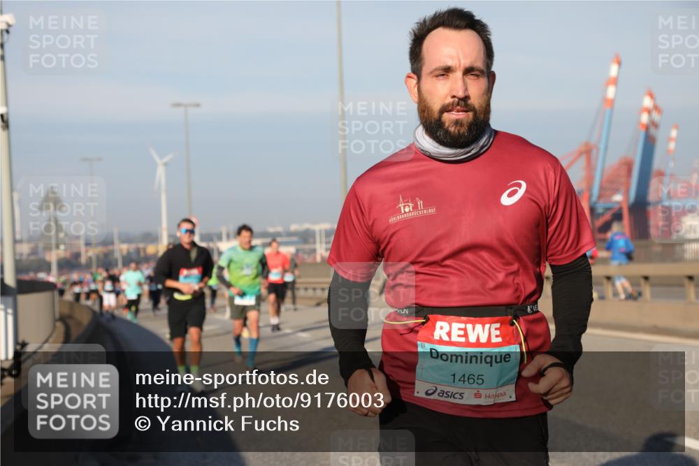 03.10.2025 - Köhlbrandbrückenlauf Yannick Fuchs http://msf.ph/oto/9176003 03.10.2025 08:46:01 Position 2 1465 meine-sportfotos.de