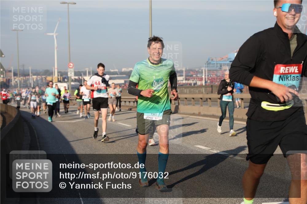 03.10.2025 - Köhlbrandbrückenlauf Yannick Fuchs http://msf.ph/oto/9176032 03.10.2025 08:46:04 Position 2 44, 1362, 1621 meine-sportfotos.de