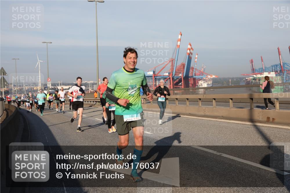 03.10.2025 - Köhlbrandbrückenlauf Yannick Fuchs http://msf.ph/oto/9176037 03.10.2025 08:46:05 Position 2 44, 1362 meine-sportfotos.de