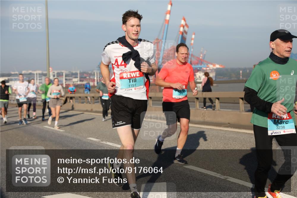 03.10.2025 - Köhlbrandbrückenlauf Yannick Fuchs http://msf.ph/oto/9176064 03.10.2025 08:46:08 Position 2 1151, 3238 meine-sportfotos.de