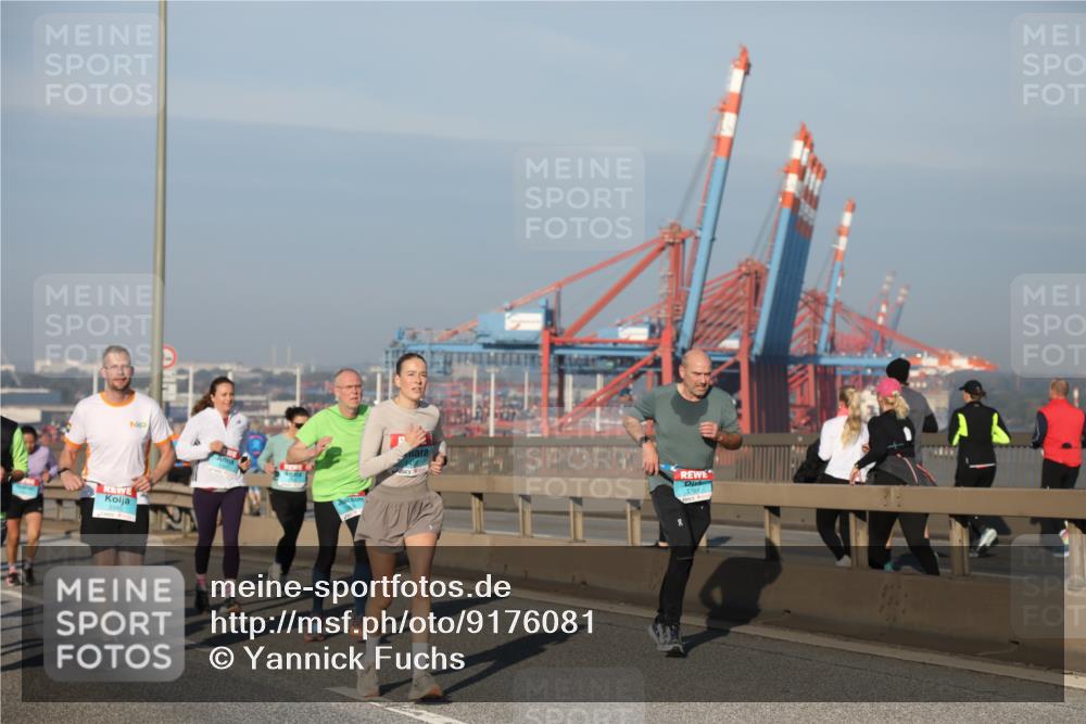 03.10.2025 - Köhlbrandbrückenlauf Yannick Fuchs http://msf.ph/oto/9176081 03.10.2025 08:46:10 Position 2  meine-sportfotos.de
