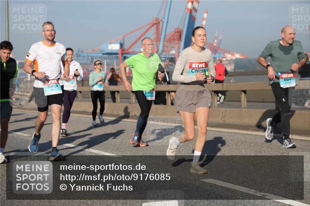 03.10.2025 - Köhlbrandbrückenlauf Yannick Fuchs http://msf.ph/oto/9176085 03.10.2025 08:46:11 Position 2 3345, 1802, 2799 meine-sportfotos.de