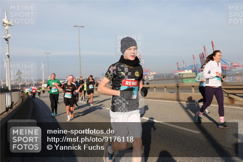 03.10.2025 - Köhlbrandbrückenlauf Yannick Fuchs http://msf.ph/oto/9176118 03.10.2025 08:46:15 Position 2  meine-sportfotos.de