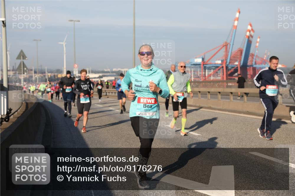 03.10.2025 - Köhlbrandbrückenlauf Yannick Fuchs http://msf.ph/oto/9176276 03.10.2025 08:46:34 Position 2 0975, 1514 meine-sportfotos.de