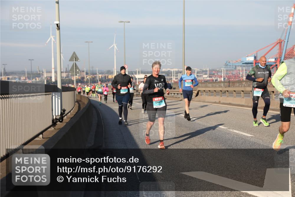 03.10.2025 - Köhlbrandbrückenlauf Yannick Fuchs http://msf.ph/oto/9176292 03.10.2025 08:46:36 Position 2 3528 meine-sportfotos.de