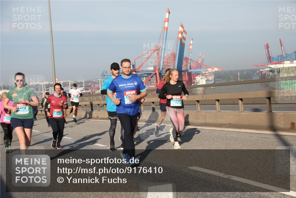 03.10.2025 - Köhlbrandbrückenlauf Yannick Fuchs http://msf.ph/oto/9176410 03.10.2025 08:46:46 Position 2 604, 3445 meine-sportfotos.de