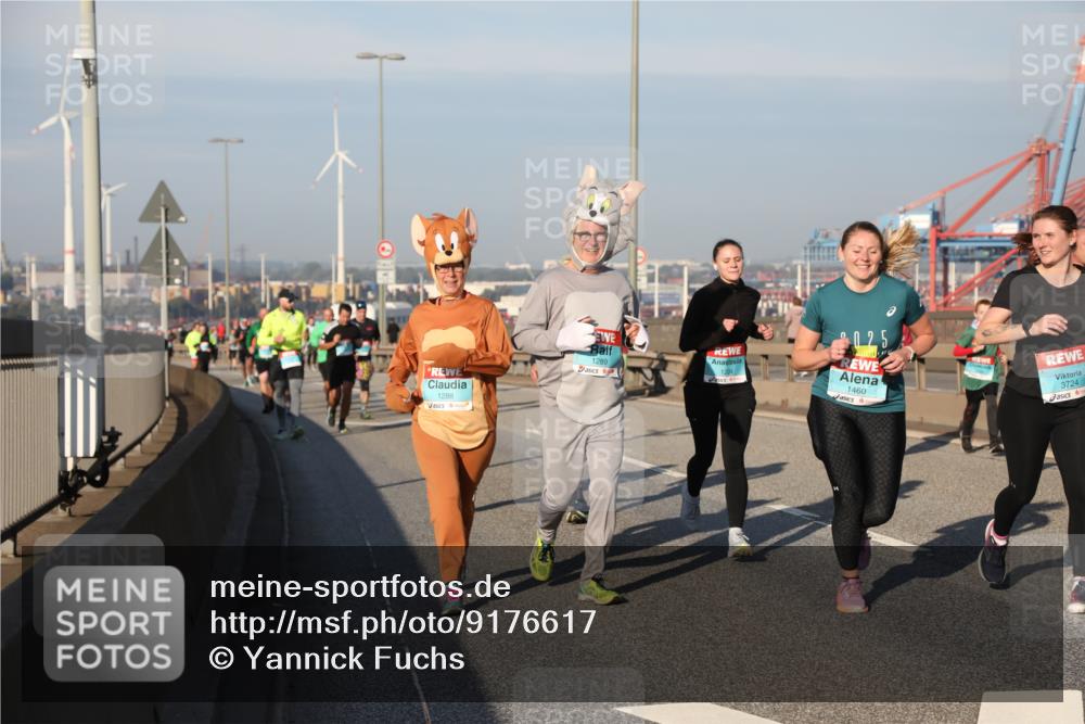 03.10.2025 - Köhlbrandbrückenlauf Yannick Fuchs http://msf.ph/oto/9176617 03.10.2025 08:47:02 Position 2 1288, 1289, 1204, 025, 1460, 3724 meine-sportfotos.de