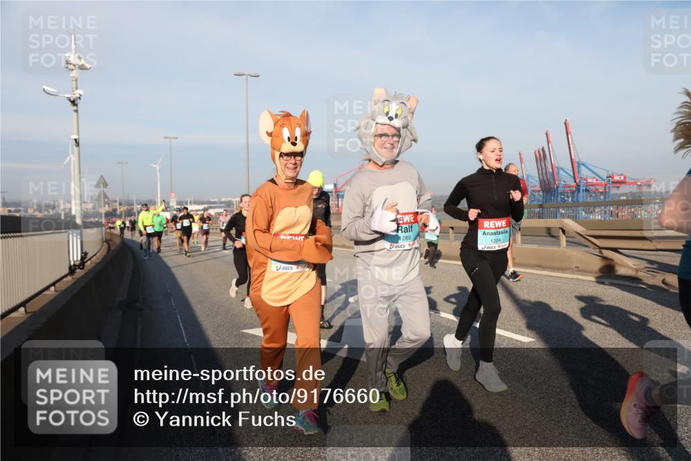 03.10.2025 - Köhlbrandbrückenlauf Yannick Fuchs http://msf.ph/oto/9176660 03.10.2025 08:47:05 Position 2 289, 1204 meine-sportfotos.de