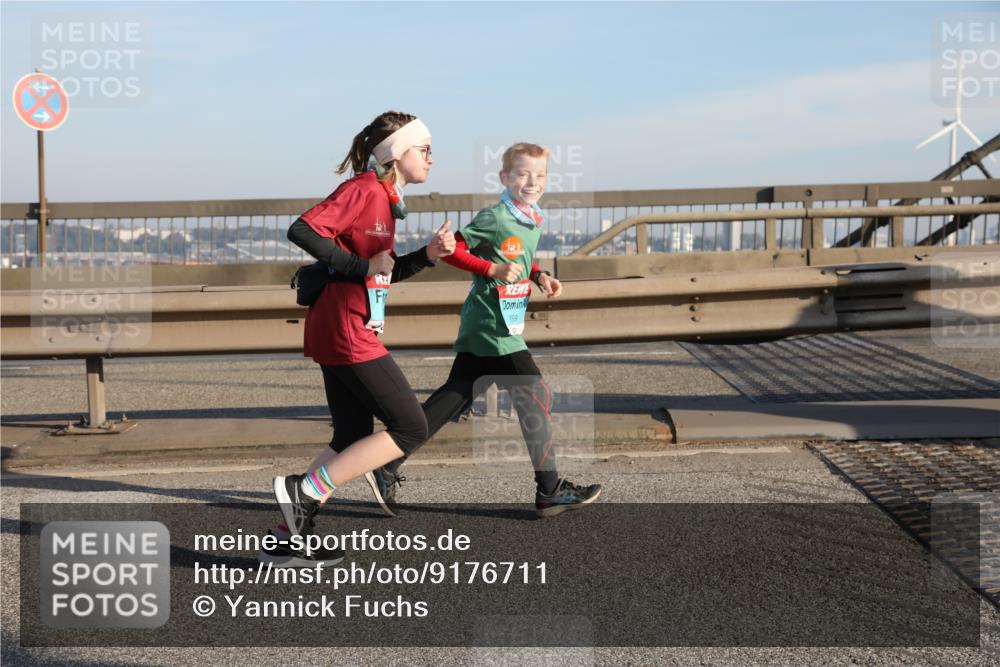 03.10.2025 - Köhlbrandbrückenlauf Yannick Fuchs http://msf.ph/oto/9176711 03.10.2025 08:47:09 Position 2 199 meine-sportfotos.de