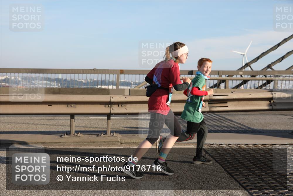 03.10.2025 - Köhlbrandbrückenlauf Yannick Fuchs http://msf.ph/oto/9176718 03.10.2025 08:47:10 Position 2  meine-sportfotos.de