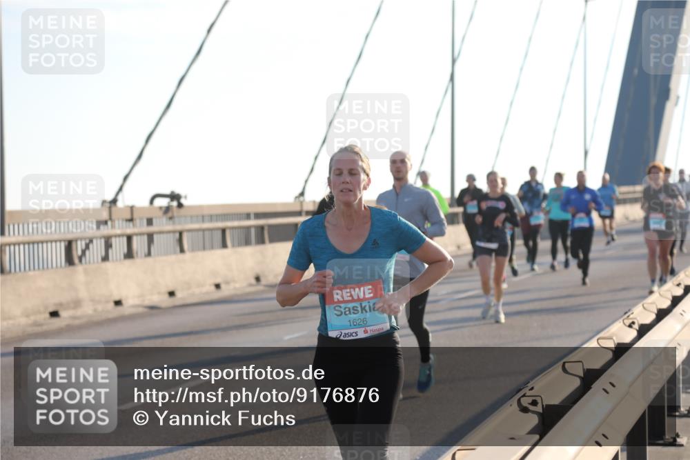 03.10.2025 - Köhlbrandbrückenlauf Yannick Fuchs http://msf.ph/oto/9176876 03.10.2025 08:26:39 Position 1 1626 meine-sportfotos.de