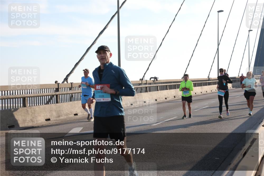 03.10.2025 - Köhlbrandbrückenlauf Yannick Fuchs http://msf.ph/oto/9177174 03.10.2025 08:27:21 Position 1 3228 meine-sportfotos.de