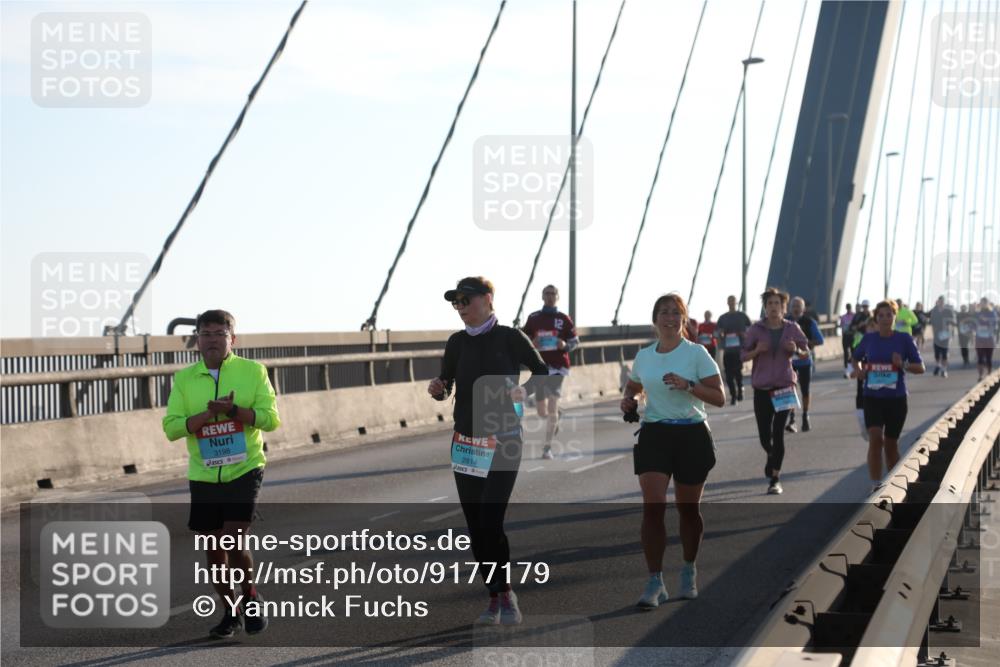 03.10.2025 - Köhlbrandbrückenlauf Yannick Fuchs http://msf.ph/oto/9177179 03.10.2025 08:27:21 Position 1 3198, 2814 meine-sportfotos.de