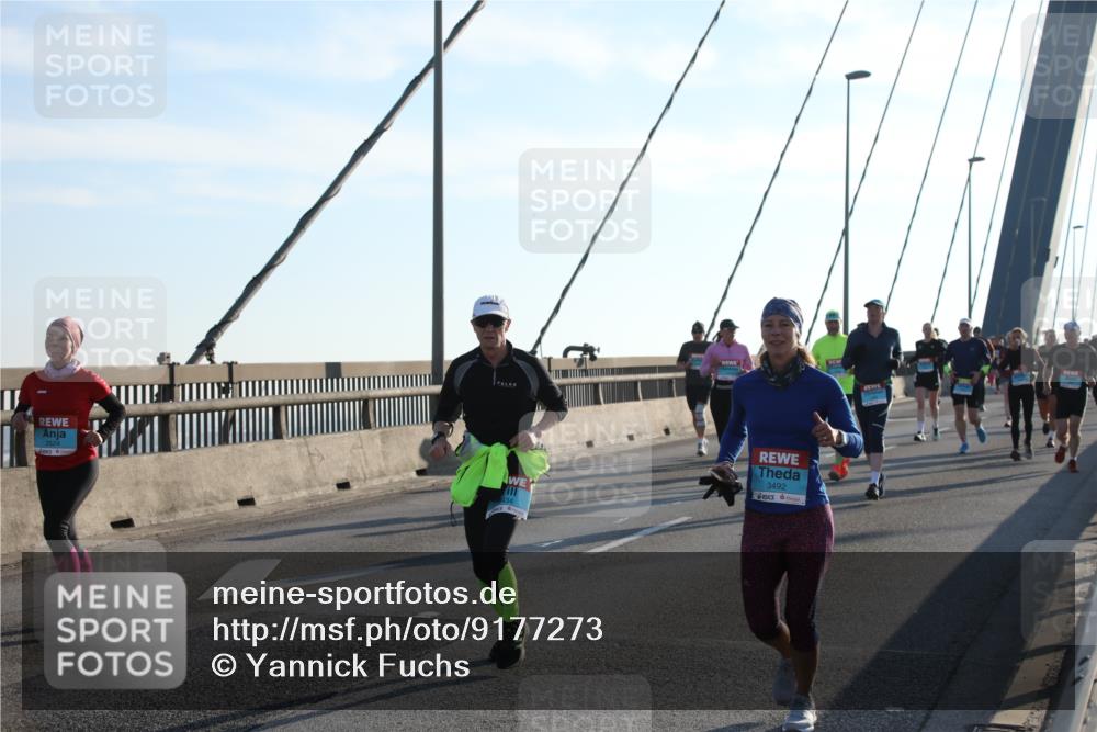 03.10.2025 - Köhlbrandbrückenlauf Yannick Fuchs http://msf.ph/oto/9177273 03.10.2025 08:27:35 Position 1 3492 meine-sportfotos.de