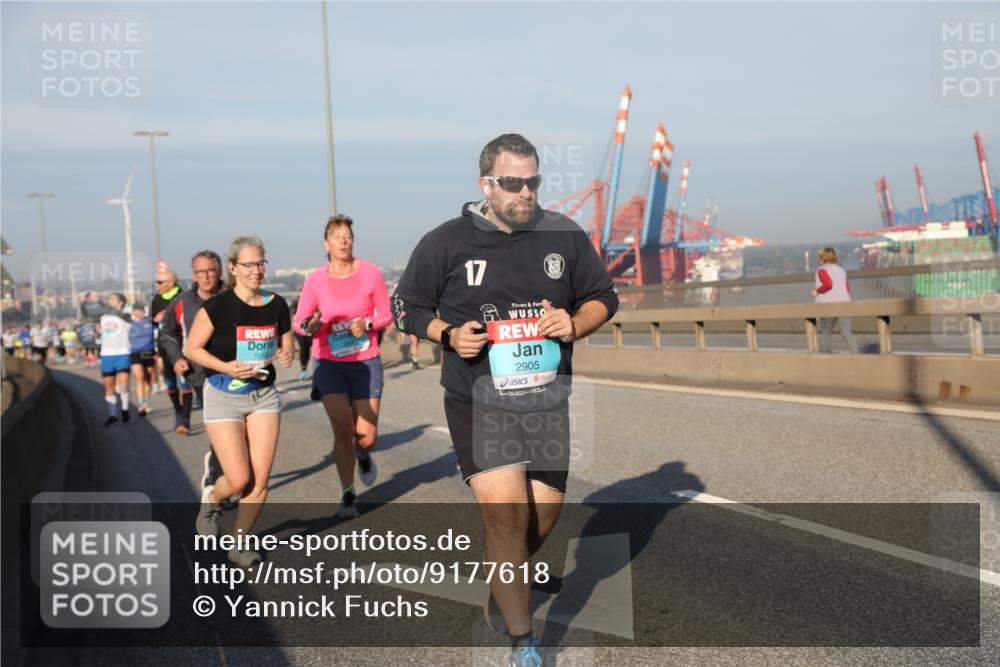 03.10.2025 - Köhlbrandbrückenlauf Yannick Fuchs http://msf.ph/oto/9177618 03.10.2025 08:48:50 Position 2 17, 2905 meine-sportfotos.de