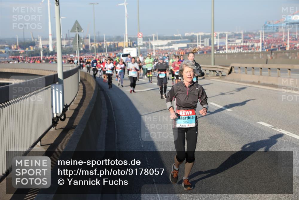 03.10.2025 - Köhlbrandbrückenlauf Yannick Fuchs http://msf.ph/oto/9178057 03.10.2025 08:49:34 Position 2 3252 meine-sportfotos.de
