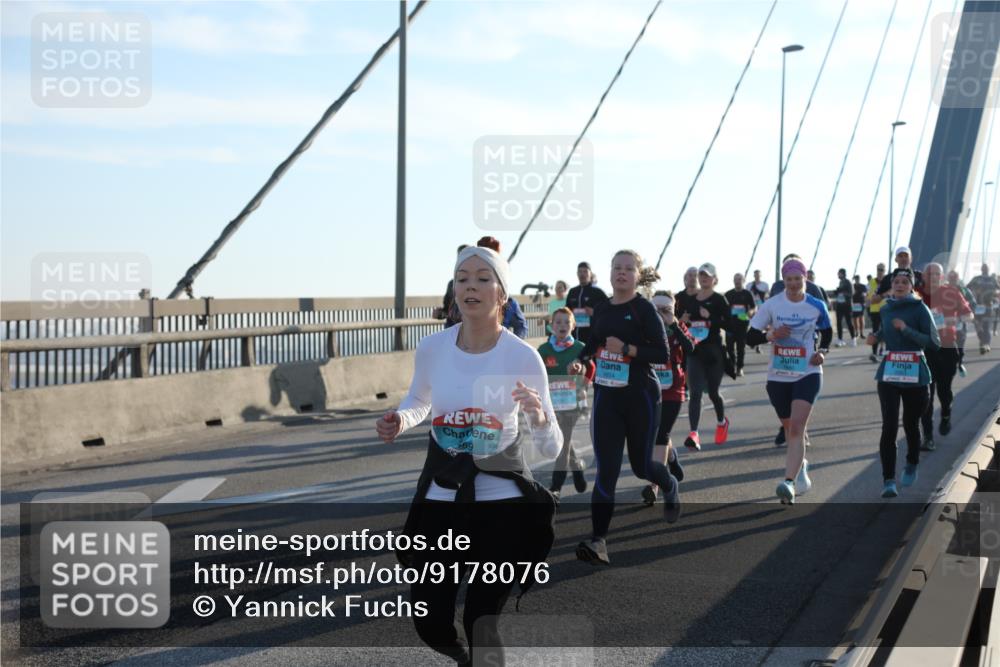 03.10.2025 - Köhlbrandbrückenlauf Yannick Fuchs http://msf.ph/oto/9178076 03.10.2025 08:30:11 Position 1 469 meine-sportfotos.de