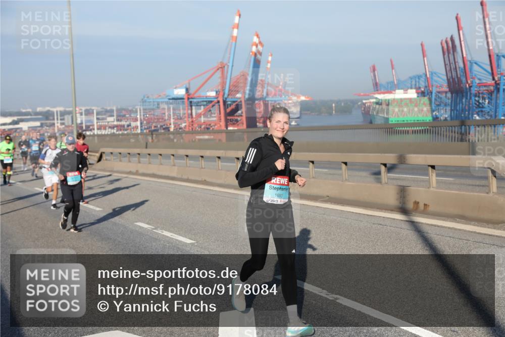 03.10.2025 - Köhlbrandbrückenlauf Yannick Fuchs http://msf.ph/oto/9178084 03.10.2025 08:49:38 Position 2 1693 meine-sportfotos.de
