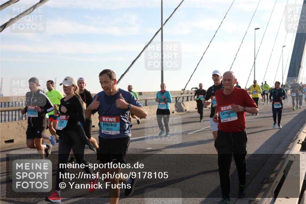 03.10.2025 - Köhlbrandbrückenlauf Yannick Fuchs http://msf.ph/oto/9178105 03.10.2025 08:30:15 Position 1 2026, 1498 meine-sportfotos.de