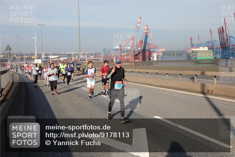 03.10.2025 - Köhlbrandbrückenlauf Yannick Fuchs http://msf.ph/oto/9178113 03.10.2025 08:49:40 Position 2 3761 meine-sportfotos.de