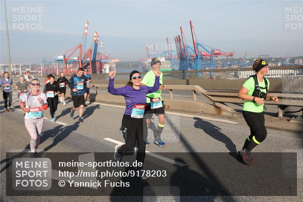 03.10.2025 - Köhlbrandbrückenlauf Yannick Fuchs http://msf.ph/oto/9178203 03.10.2025 08:49:46 Position 2 1659, 3726, 2089 meine-sportfotos.de