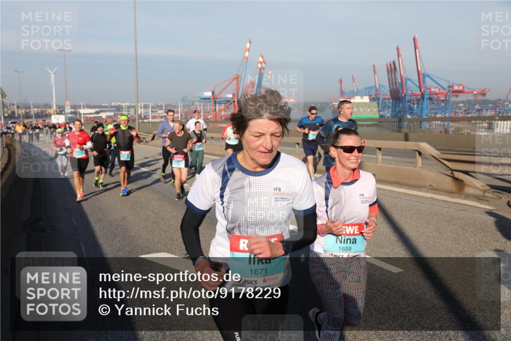03.10.2025 - Köhlbrandbrückenlauf Yannick Fuchs http://msf.ph/oto/9178229 03.10.2025 08:49:47 Position 2 1671, 1659 meine-sportfotos.de
