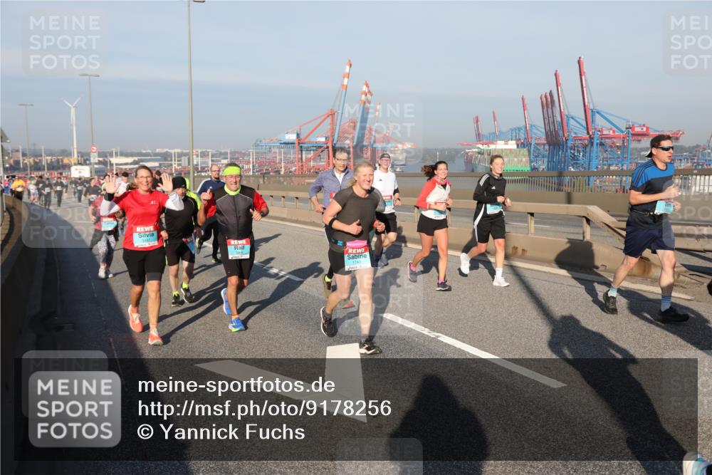 03.10.2025 - Köhlbrandbrückenlauf Yannick Fuchs http://msf.ph/oto/9178256 03.10.2025 08:49:49 Position 2 1743 meine-sportfotos.de