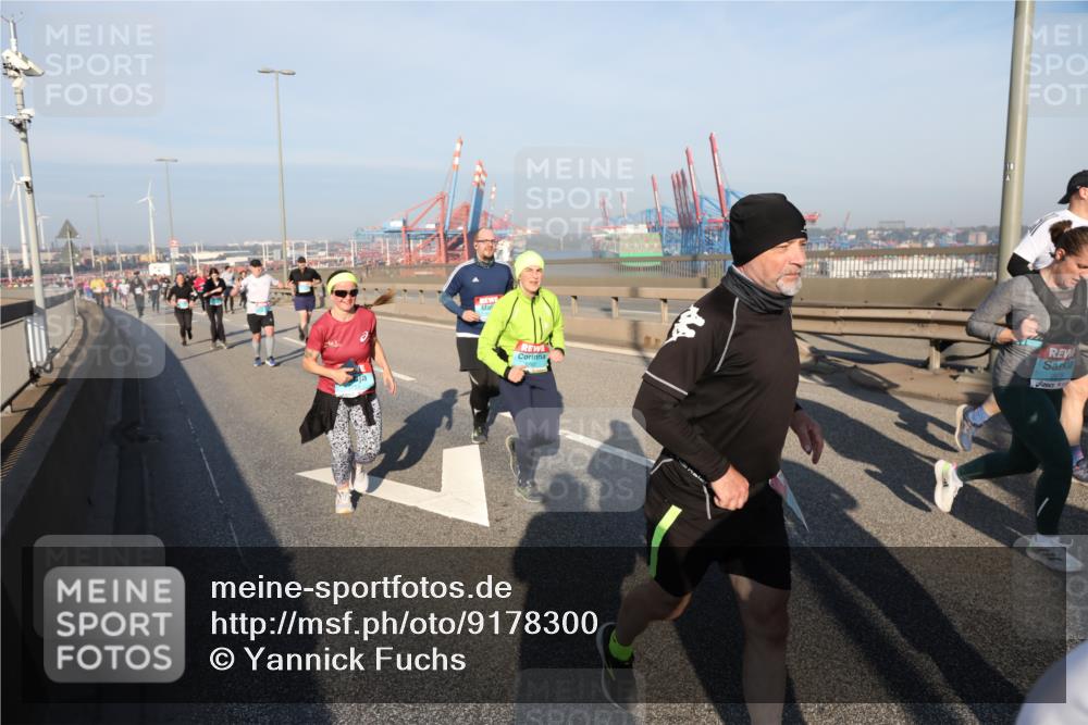 03.10.2025 - Köhlbrandbrückenlauf Yannick Fuchs http://msf.ph/oto/9178300 03.10.2025 08:49:52 Position 2  meine-sportfotos.de