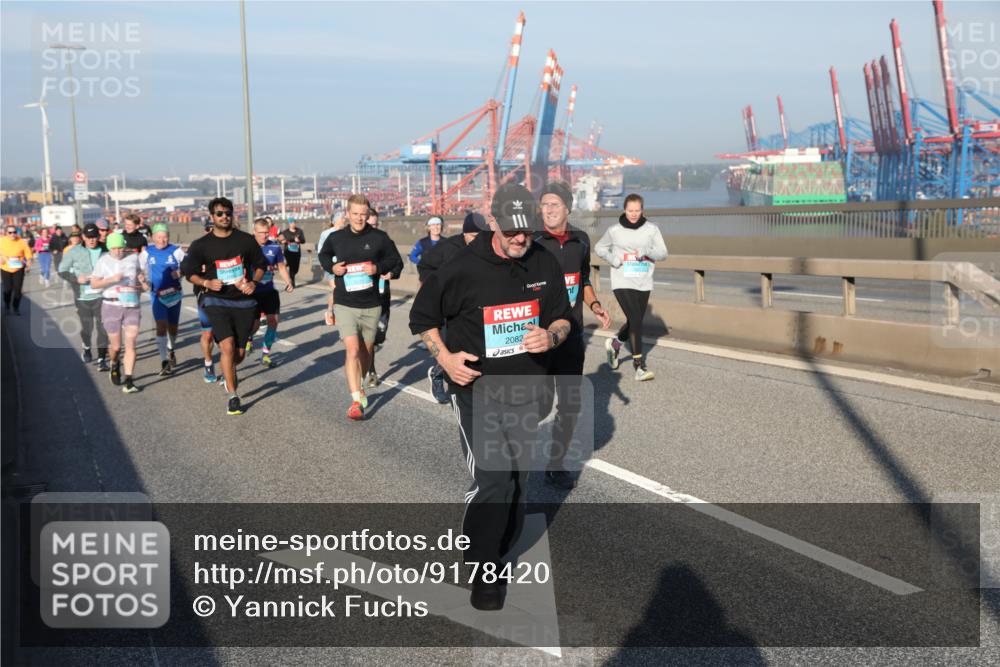 03.10.2025 - Köhlbrandbrückenlauf Yannick Fuchs http://msf.ph/oto/9178420 03.10.2025 08:50:06 Position 2 2082 meine-sportfotos.de