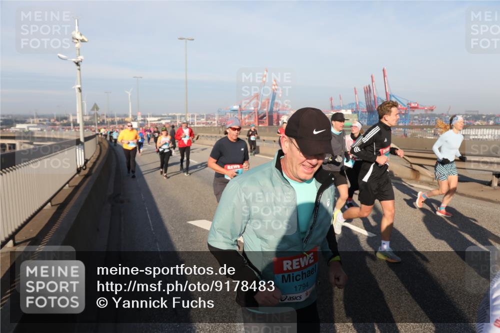 03.10.2025 - Köhlbrandbrückenlauf Yannick Fuchs http://msf.ph/oto/9178483 03.10.2025 08:50:12 Position 2 1794 meine-sportfotos.de