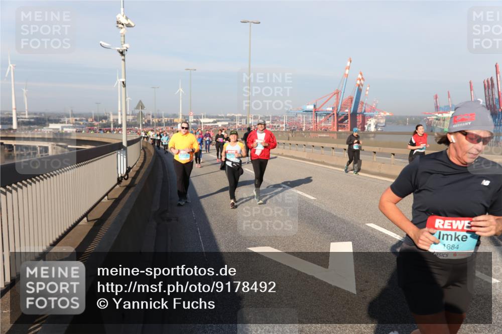 03.10.2025 - Köhlbrandbrückenlauf Yannick Fuchs http://msf.ph/oto/9178492 03.10.2025 08:50:13 Position 2 1884 meine-sportfotos.de