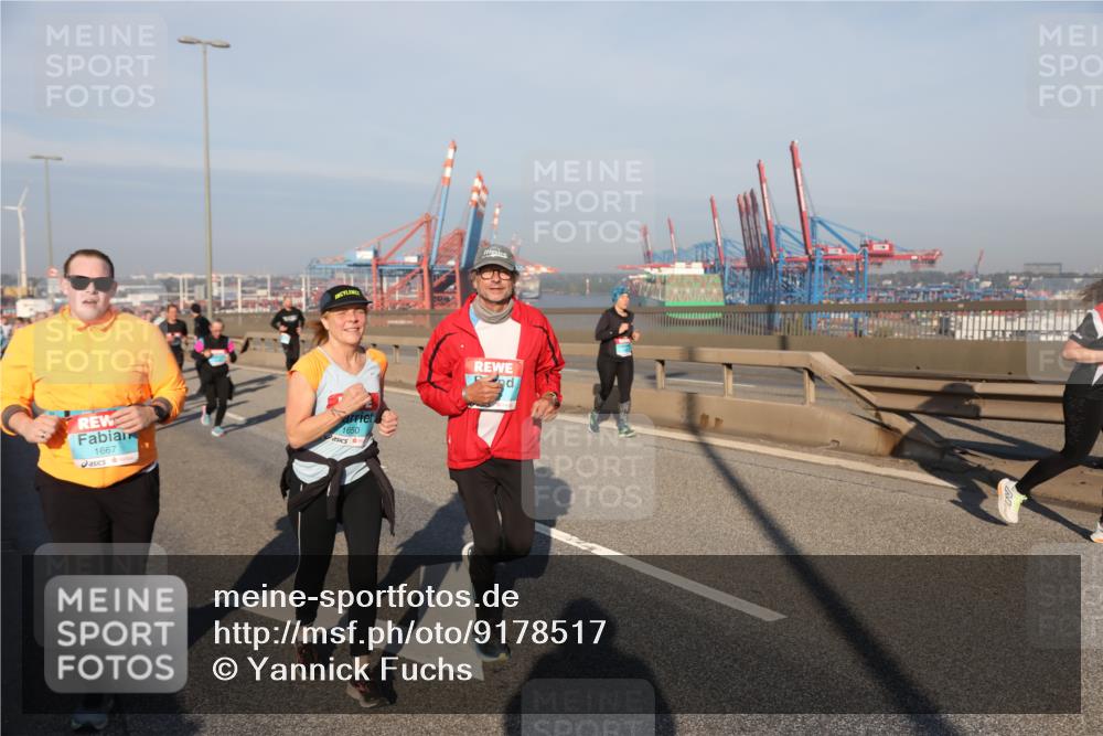 03.10.2025 - Köhlbrandbrückenlauf Yannick Fuchs http://msf.ph/oto/9178517 03.10.2025 08:50:15 Position 2 1667, 1650 meine-sportfotos.de