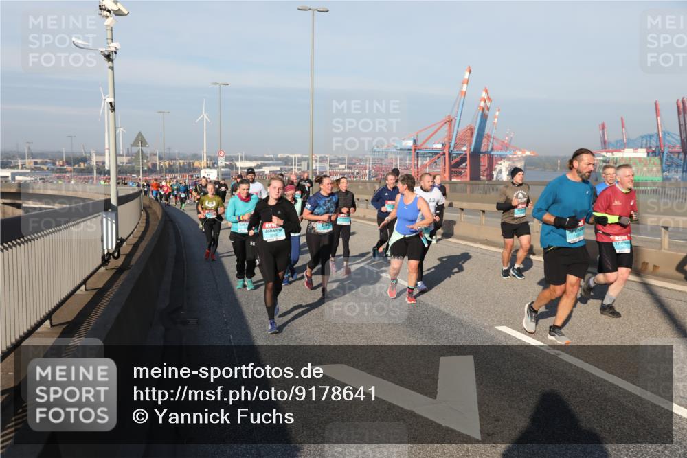 03.10.2025 - Köhlbrandbrückenlauf Yannick Fuchs http://msf.ph/oto/9178641 03.10.2025 08:50:29 Position 2  meine-sportfotos.de