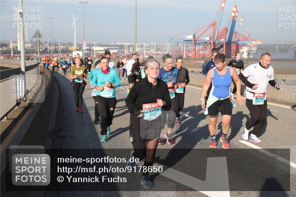 03.10.2025 - Köhlbrandbrückenlauf Yannick Fuchs http://msf.ph/oto/9178650 03.10.2025 08:50:30 Position 2 1545, 55, 3555, 3698 meine-sportfotos.de