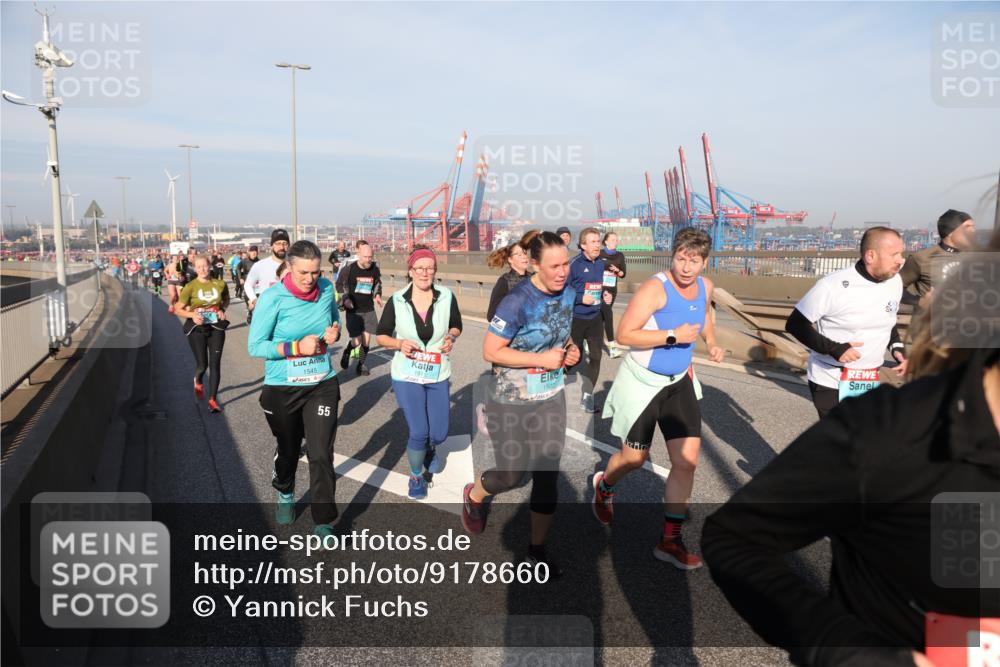 03.10.2025 - Köhlbrandbrückenlauf Yannick Fuchs http://msf.ph/oto/9178660 03.10.2025 08:50:32 Position 2 1545, 55, 1508 meine-sportfotos.de