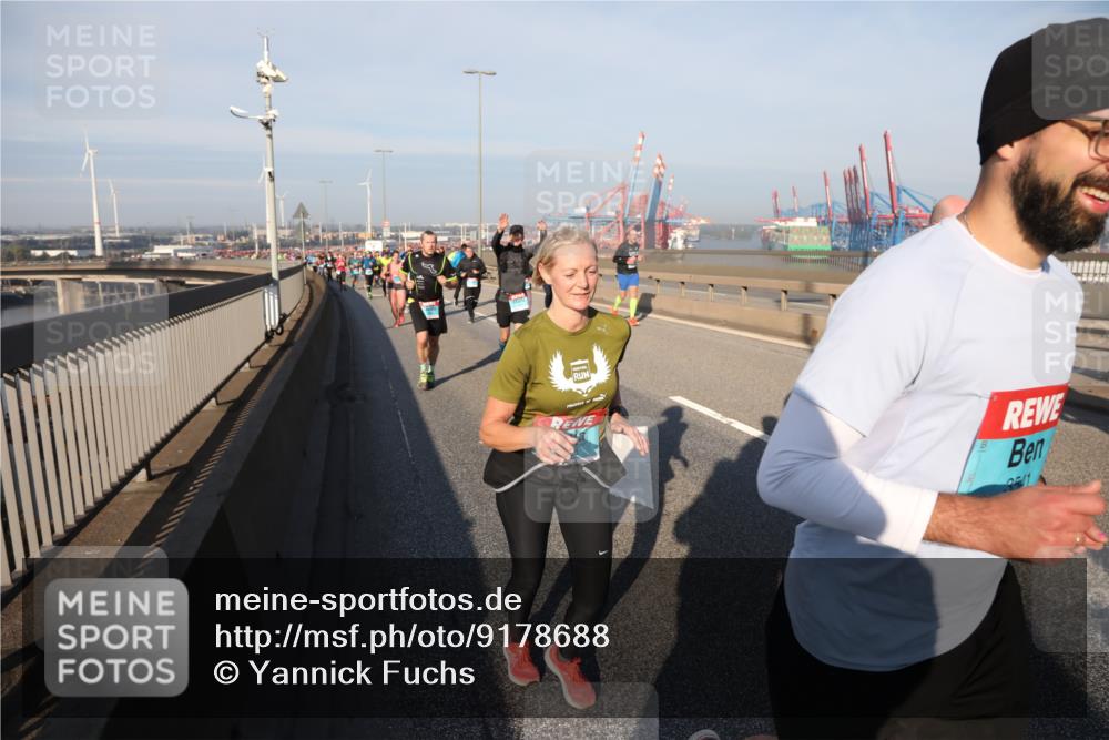 03.10.2025 - Köhlbrandbrückenlauf Yannick Fuchs http://msf.ph/oto/9178688 03.10.2025 08:50:35 Position 2  meine-sportfotos.de