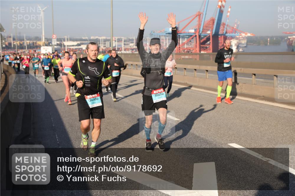 03.10.2025 - Köhlbrandbrückenlauf Yannick Fuchs http://msf.ph/oto/9178692 03.10.2025 08:50:35 Position 2 2392, 1031 meine-sportfotos.de