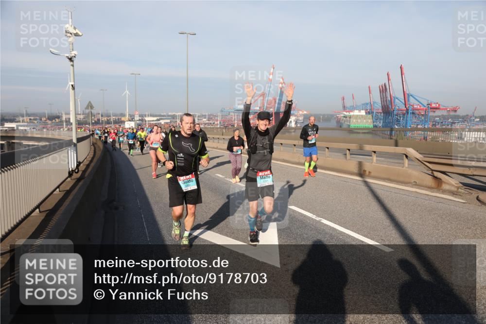 03.10.2025 - Köhlbrandbrückenlauf Yannick Fuchs http://msf.ph/oto/9178703 03.10.2025 08:50:36 Position 2  meine-sportfotos.de