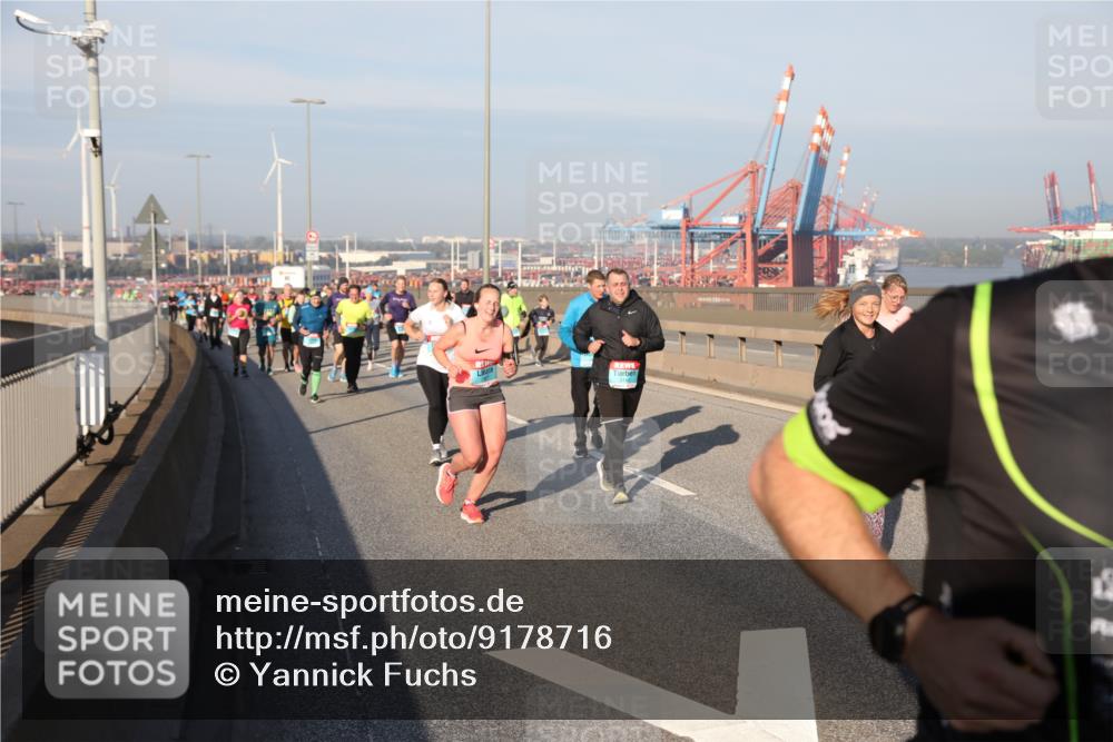 03.10.2025 - Köhlbrandbrückenlauf Yannick Fuchs http://msf.ph/oto/9178716 03.10.2025 08:50:38 Position 2  meine-sportfotos.de