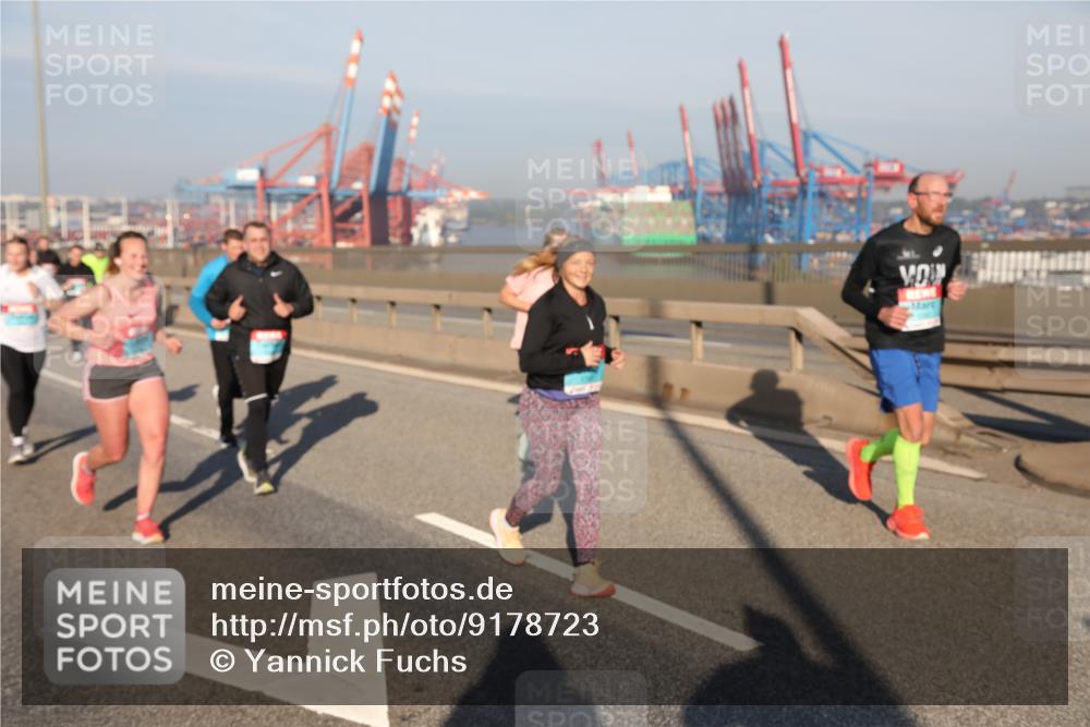 03.10.2025 - Köhlbrandbrückenlauf Yannick Fuchs http://msf.ph/oto/9178723 03.10.2025 08:50:38 Position 2  meine-sportfotos.de