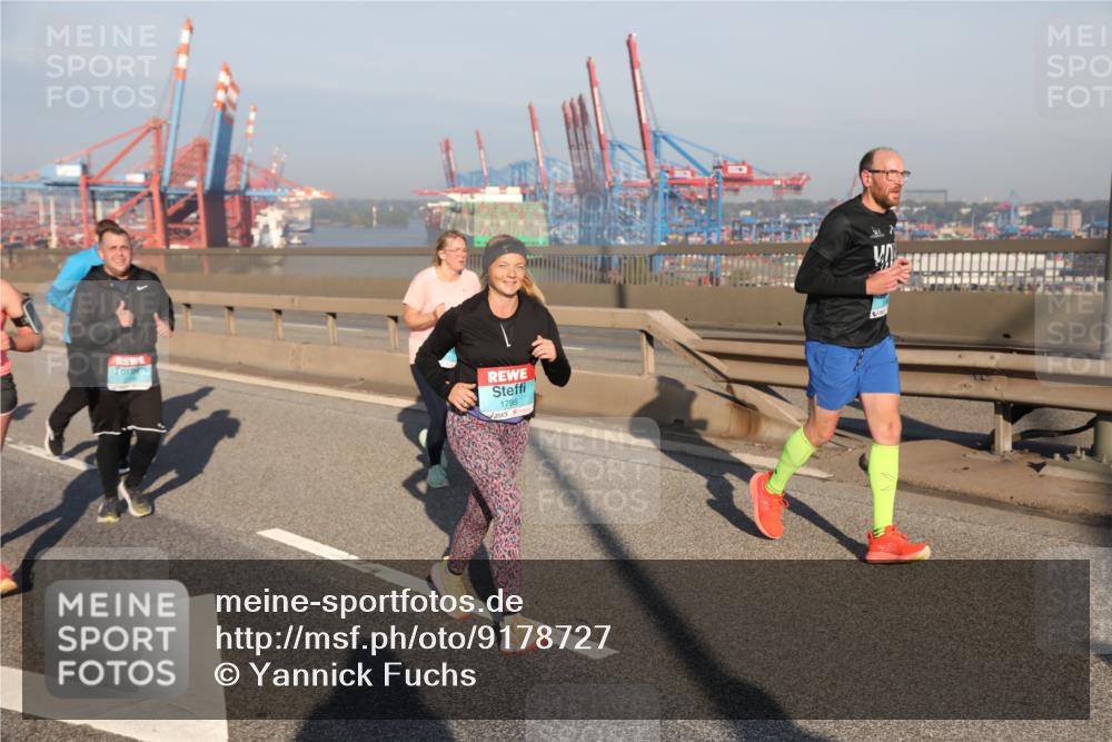 03.10.2025 - Köhlbrandbrückenlauf Yannick Fuchs http://msf.ph/oto/9178727 03.10.2025 08:50:39 Position 2 1795 meine-sportfotos.de