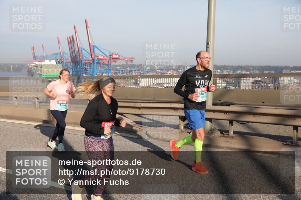 03.10.2025 - Köhlbrandbrückenlauf Yannick Fuchs http://msf.ph/oto/9178730 03.10.2025 08:50:39 Position 2 1672, 1282, 118 meine-sportfotos.de