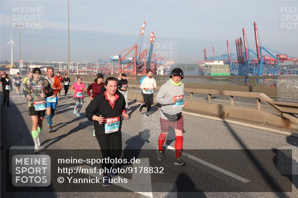 03.10.2025 - Köhlbrandbrückenlauf Yannick Fuchs http://msf.ph/oto/9178832 03.10.2025 08:50:51 Position 2 1778 meine-sportfotos.de