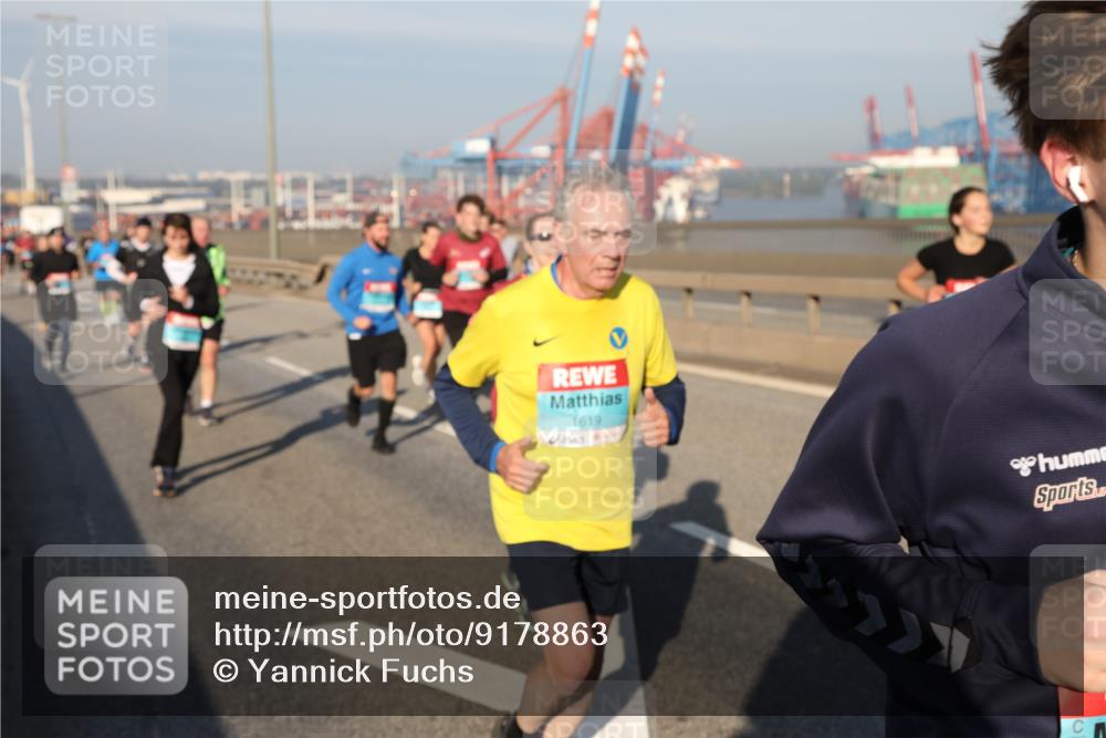03.10.2025 - Köhlbrandbrückenlauf Yannick Fuchs http://msf.ph/oto/9178863 03.10.2025 08:50:55 Position 2 619 meine-sportfotos.de