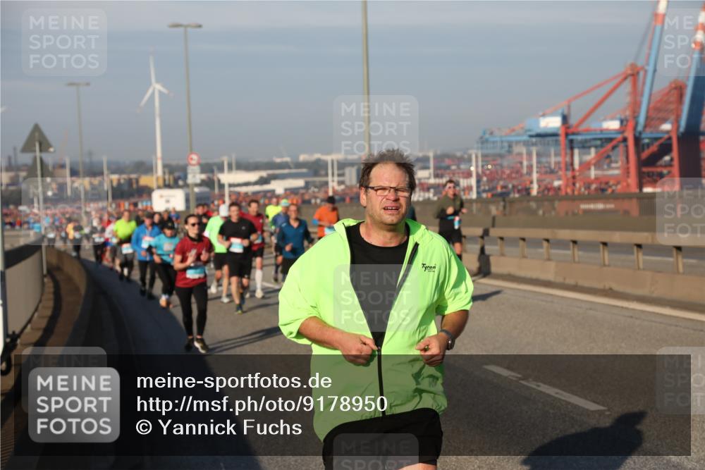 03.10.2025 - Köhlbrandbrückenlauf Yannick Fuchs http://msf.ph/oto/9178950 03.10.2025 08:51:12 Position 2  meine-sportfotos.de