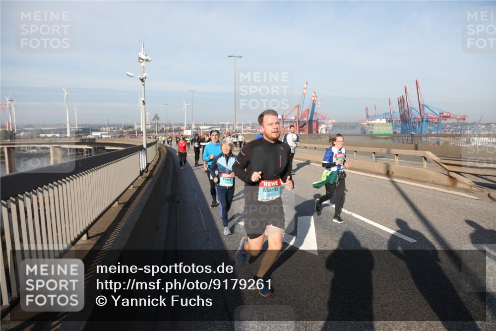 03.10.2025 - Köhlbrandbrückenlauf Yannick Fuchs http://msf.ph/oto/9179261 03.10.2025 08:51:52 Position 2 2810 meine-sportfotos.de