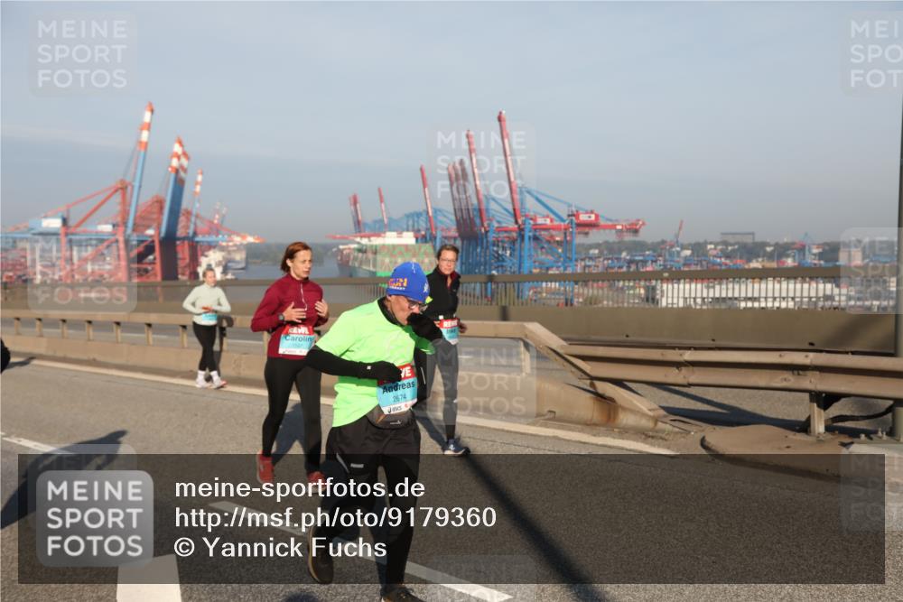 03.10.2025 - Köhlbrandbrückenlauf Yannick Fuchs http://msf.ph/oto/9179360 03.10.2025 08:52:06 Position 2 1597, 2674 meine-sportfotos.de