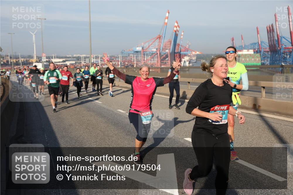 03.10.2025 - Köhlbrandbrückenlauf Yannick Fuchs http://msf.ph/oto/9179504 03.10.2025 08:52:28 Position 2 2943 meine-sportfotos.de